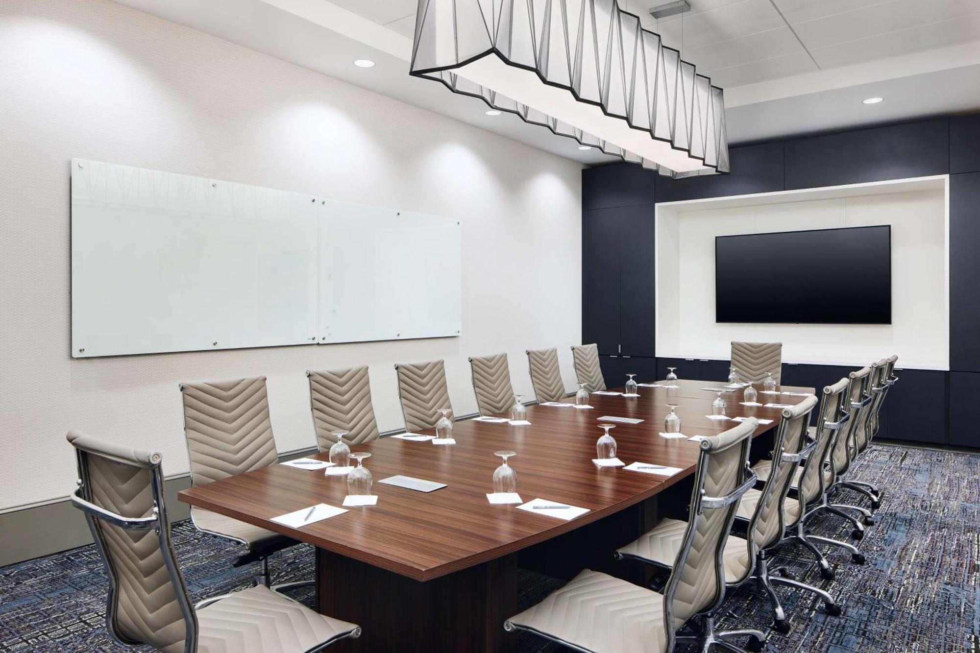 Embassy Suites By Hilton Atlanta Airport North Hapeville Exteriör bild